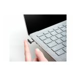 Llave de huella digital Kensington VeriMark IT compatible con Windows Hello y Windows Hello for Business con el SKU K64704EU, en color negro y plateado