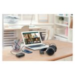 Auriculares Kensington Switch universal 3 en 1 para audio profesional, modelo K83300WW, ideales para un sonido de alta calidad.