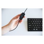 Auriculares circumaurales USB-C Kensington H2000, modelo K83451WW, con sonido de alta calidad y diseño cómodo