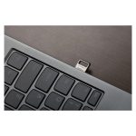 Unidad flash USB Kingston Technology DataTraveler con 256GB de almacenamiento, velocidad de transferencia de 200MB/s y diseño metálico. SKU: DTMC3G2/256GB