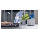 Unidad flash USB Kingston Technology DataTraveler con 256GB de almacenamiento, velocidad de transferencia de 200MB/s y diseño metálico. SKU: DTMC3G2/256GB