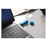 Imagen del Kingston IronKey Vault Privacy 50 con almacenamiento de 256GB, característica AES-256 y certificación FIPS 197, SKU IKVP50/256GB