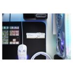 Memoria RAM Kingston FURY Beast 32 GB DDR5 6000 MT/s con iluminación RGB en color blanco, SKU KF560C36BWEA-32