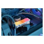 Imagen del Kingston Technology FURY 24GB 8000MT/s DDR5 CL38 DIMM Renegade RGB Blanco, SKU KF580C38RWA-24, una memoria RAM de alta velocidad con iluminación RGB.