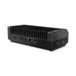 Lenovo ThinkEdge SE30 Mini PC equipado con procesador Intel Core i3-1115GRE, 8 GB de RAM DDR4-SDRAM, 256 GB SSD, y Windows 10 IoT Enterprise 2019 LTSC en color negro. SKU 11NA001MPB