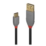 Adaptador USB de Lindy, modelo 36897, que conecta USB A a USB C, mide 0.15 metros y es de color negro y gris.