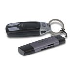 Lector de tarjeta USB 3.2 Gen 1 de Lindy con conectores Type-A y Type-C en colores negro y gris, SKU 43335.