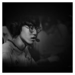 Logitech G 910-005943 ratón para juegos inalámbrico para mano derecha con sensibilidad de 25600 DPI