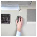 Ratón óptico Logitech M100 con conexión USB y diseño ergonómico. SKU: 910-006652