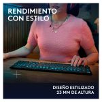 Teclado gaming inalámbrico de Logitech G, modelo G915 X LIGHTSPEED, con teclas de PBT doble moldeado, retroiluminación RGB, acabado de aluminio y layout ES, SKU 920-012677