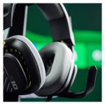 Auriculares ASTRO Gaming A10 Headset con micrófono de alta sensibilidad, color negro y verde, SKU 939-002047. Ideales para juegos.