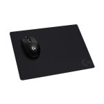 Imagen de la alfombrilla de ratón Logitech G G240, SKU 943-000785, diseñada para gaming con alta precisión y control.
