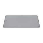 Imagen de la alfombrilla de escritorio Logitech, SKU 956-000052, caracterizada por su tamaño grande y resistencia al agua, ideal para ratones
