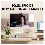 Webcam Logitech Brio 100 con resolución Full HD 1080p, excelente para videollamadas, SKU 960-001617