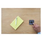 Mando a distancia RF inalámbrico Logitech MeetUp para webcam con botones, SKU 993-001389, diseño ergonómico y fácil de usar