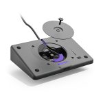 Sistema de videoconferencia Logitech Rally Bar y Tap IP con soporte para Ethernet, SKU TAPRBGMSTAPP/EU/1. Ideal para conferencias en grupo.