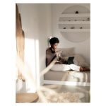 Microsoft Surface Pro 8 en color grafito, con procesador Intel Core i5, 256 GB de almacenamiento, pantalla de 33 cm (13 pulgadas), 8 GB de RAM y conectividad Wi-Fi 6. SKU: 8PR-00052