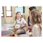 Microsoft Surface Go 3 tablet con Intel Pentium Gold, 64 GB de almacenamiento, pantalla de 10.5 pulgadas, 4 GB de RAM, y Wi-Fi 6 (802.11ax), SKU 8V8-00003