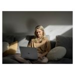 Microsoft Surface Laptop 4 Intel Core i7 i7-1185G7, portátil de 15 pulgadas con pantalla táctil, 16 GB de RAM, 512 GB SSD, Wi-Fi 6, Windows 11 Pro, platino. SKU: LGI-00042.