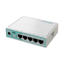 Mikrotik hEX router Gigabit Ethernet blanco con 5 puertos, ideal para redes de alta velocidad. SKU: E50UG