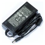 Imagen del Mikrotik PowerBox router Ethernet blanco con alta velocidad, modelo RB750P-PBr2. Ideal para redes rápidas y eficientes.