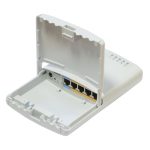Imagen del Mikrotik PowerBox router Ethernet blanco con alta velocidad, modelo RB750P-PBr2. Ideal para redes rápidas y eficientes.