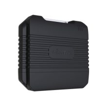 Router inalámbrico Mikrotik LtAP de color negro con capacidad de 300 Mbit/s y soporte para Energía sobre Ethernet (PoE). SKU: RBLTAP-2HND