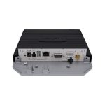 Router inalámbrico Mikrotik LtAP de color negro con capacidad de 300 Mbit/s y soporte para Energía sobre Ethernet (PoE). SKU: RBLTAP-2HND