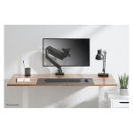 Brazo de monitor Neomounts DS70-450BL1, compatible con pantallas de 17 a 42 pulgadas, resorte de gas y tope a 180°.