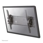 Soporte de pared inclinable Neomounts PLASMA-W200BLACK para televisores de 37 a 85 pulgadas. SKU: PLASMA-W200BLACK