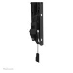 Soporte de pared Neomounts para TV de 24 a 65 pulgadas, inclinable, bloqueable y de instalación rápida. SKU: WL35S-850BL12