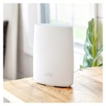 NETGEAR LBR20 router inalámbrico Gigabit Ethernet doble banda 2.4 GHz y 5 GHz en color blanco. SKU: LBR20-100EUS