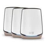 Sistema WiFi NETGEAR Orbi 860 AX6000 tribanda en color blanco con tecnología Wi-Fi 6 y SKU RBK863S-100EUS. Compatible con 2,4 GHz y 5 GHz.