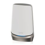 Router NETGEAR modelo RBSE960 de color gris con 4 antenas internas, SKU RBSE960-100EUS