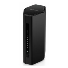 Router inalámbrico NETGEAR Nighthawk RS300 tribanda con frecuencias de 2.4 GHz, 5 GHz y 6 GHz en color negro. SKU RS300-100EUS