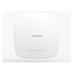 Vista frontal del NETGEAR WAC540, un punto de acceso inalámbrico blanco con velocidad de 1733 Mbps y soporte de Energía sobre Ethernet, SKU WAC540-10000S.