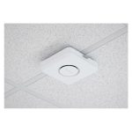 Adaptador PoE NETGEAR WBE710 Blanco para suministrar energía a dispositivos de red mediante cable Ethernet, modelo WBE710-100EUS.