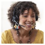 Auriculares inalámbricos Poly Voyager 4320 con conexión USB-A y llave BT700. SKU: 76U49AA