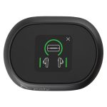 Auriculares intrauriculares Poly Voyager Free 60+ UC en color negro carbono con adaptador USB-C BT700 y estuche de carga con pantalla táctil, SKU 7Y8G4AA