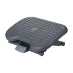 Soporte para pies Q-CONNECT modelo KF17982, color negro. Diseño ergonómico con superficie antideslizante, ideal para oficina. SKU KF17982.