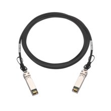 Cable de fibra óptica e InfiniBand de QNAP, modelo CAB-DAC30M-SFP28, con 3 metros de longitud y conectores QSFP28, en color negro