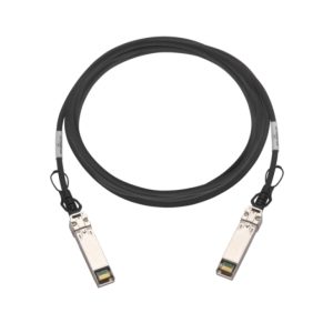 Cable de fibra óptica e InfiniBand de QNAP, modelo CAB-DAC30M-SFP28, con 3 metros de longitud y conectores QSFP28, en color negro