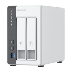 Servidor NAS blanco modelo QNAP TS-216G con procesador Cortex-A55, 4 GB de RAM y 16 TB de almacenamiento. SKU: K/TS-216G+2XMN10ADA800S