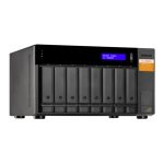 Vista frontal de la QNAP TL-D800S, un fiable y espacioso chasis de almacenamiento externo en color negro y gris, compatible con discos duros y SSD de 2.5 y 3.5 pulgadas. SKU TL-D800S