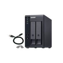 Imagen de la QNAP TR-002, una caja para disco duro externo en color negro, compatible con discos de 2.5 y 3.5 pulgadas. SKU: TR-002