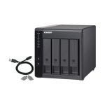 Imagen de la QNAP caja para disco duro externo TR-004, con carcasa negra para discos duros o SSD de 2.5 y 3.5 pulgadas, SKU TR-004