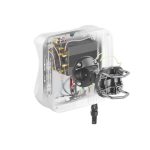 Antena direccional QuWireless 7 dBi, modelo AEG5100M, ideal para mejorar la señal en redes inalámbricas.