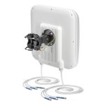 Antena inalámbrica direccional QuWireless QuSector 15V-35-6, con conector RP-SMA y una ganancia de 15 dBi, SKU S15V.35.6RS