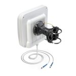 Antena direccional QuWireless de 14 dBi con tecnología MIMO y conector RP-SMA, SKU SS12HV.90.2RS. Ideal para redes inalámbricas.