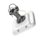 Imagen de la antena direccional MIMO NF 14 dBi modelo S24-14HV-30-2 de QuWireless, SKU SS14HV.30.2NF